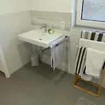 Bretz شقة